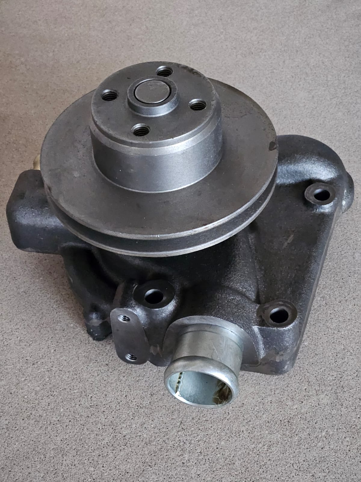 pompa dell'acqua per trattori Steyr tipo 190, 288, 290