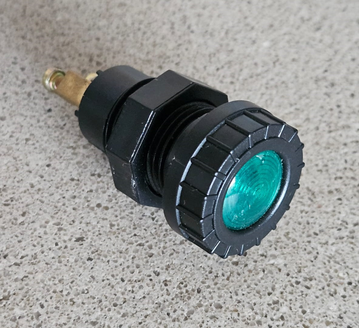 spia luminosa verde