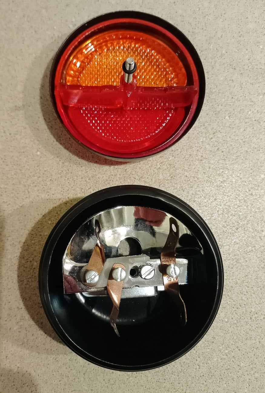 fanalini posteriori a 2 luci