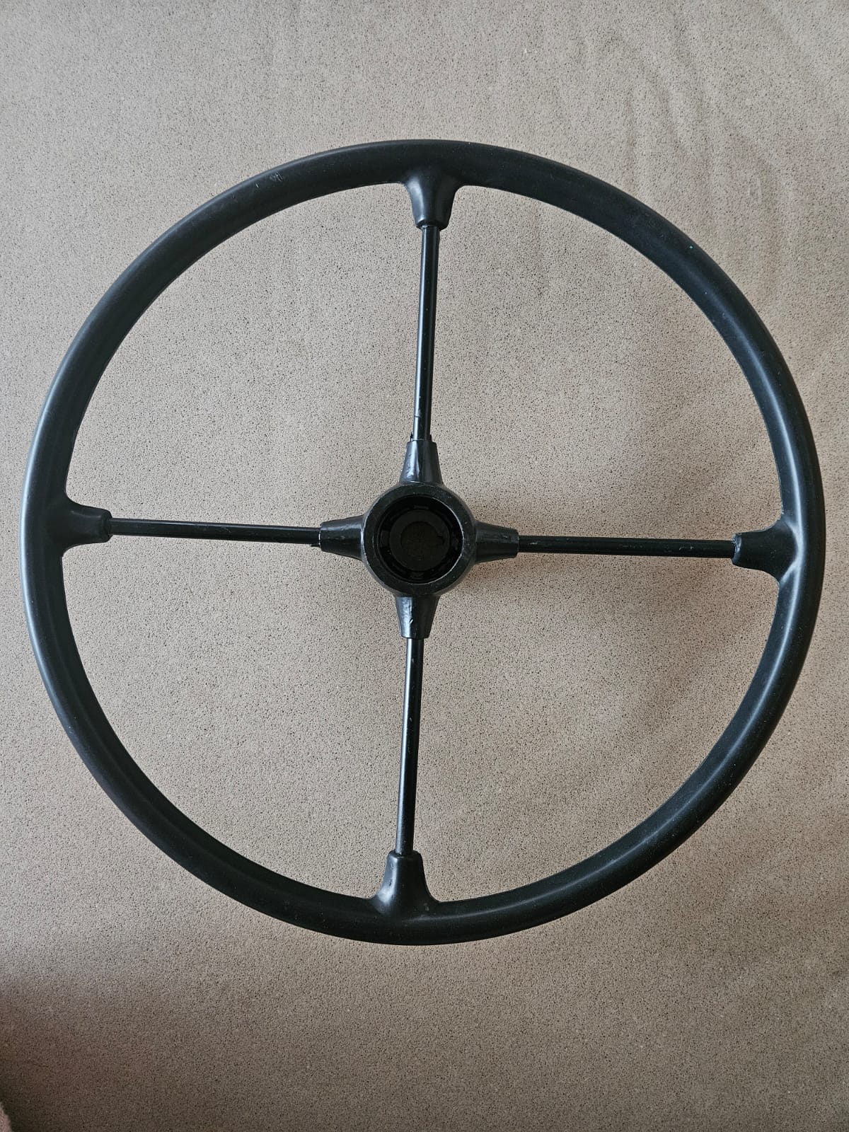 volante a 4 razze