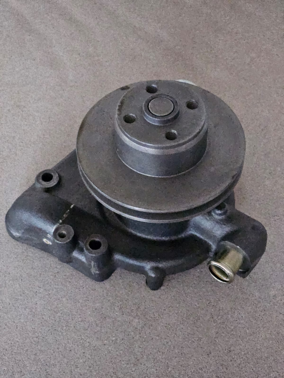 pompa dell'acqua per trattori Steyr tipo 190, 288, 290