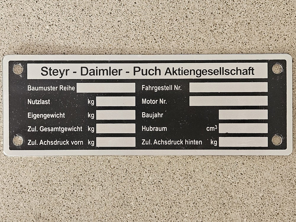 targhetta identificativa Steyr