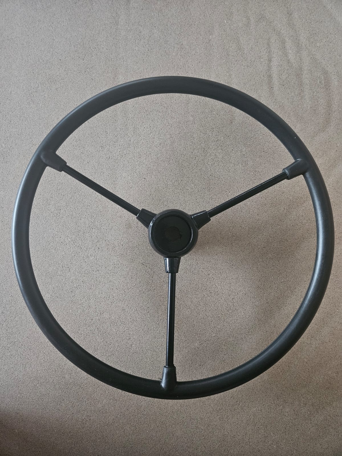 volante a tre razze